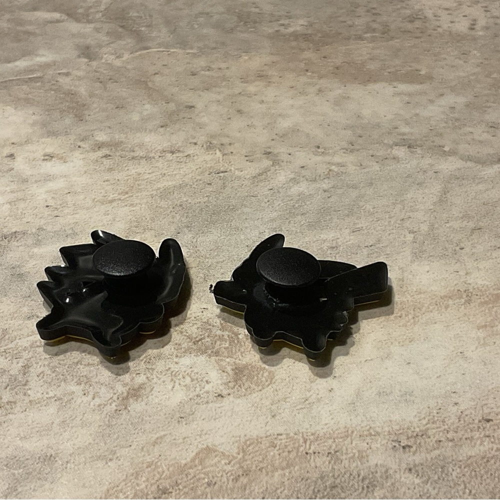 Pokémon Shoe Charm Pikachu set of 2 New unused - Picture 2 of 2